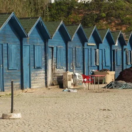 Apartamento Praia Da Falesia شقة *